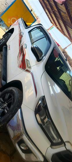 تويوتا هايلوكس